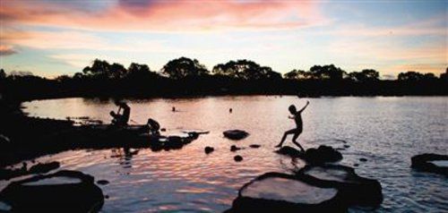 质朴到叫不上名字的海南西线海湾 质朴到叫不上名字的海南西线海湾