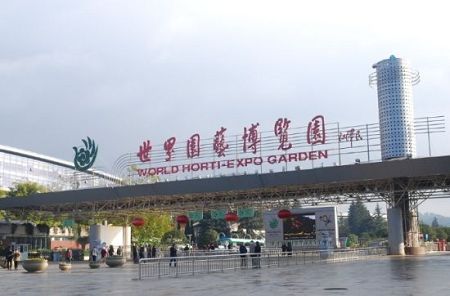 U4958P1032DT20120613100640.jpg U4958P1032DT20120613100640.jpg