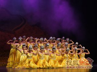 b_65045288.jpg b_65045288.jpg