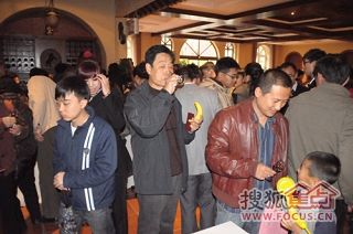 b_65057216.jpg b_65057216.jpg