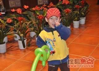 b_65057216.jpg b_65057216.jpg