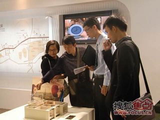 b_65057538.jpg b_65057538.jpg