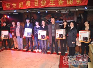 b_65056632.jpg b_65056632.jpg