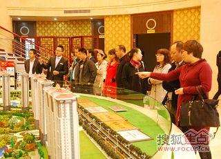 b_65054658.jpg b_65054658.jpg