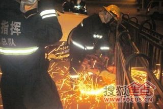 b_65066132.jpg b_65066132.jpg