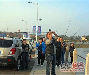 a_65076889.jpg a_65076889.jpg