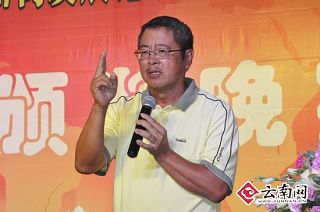 a_75489371.jpg a_75489371.jpg