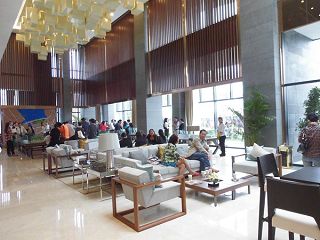 b_76378168.jpg b_76378168.jpg