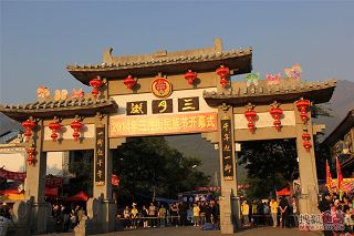 b_100132644.jpg b_100132644.jpg